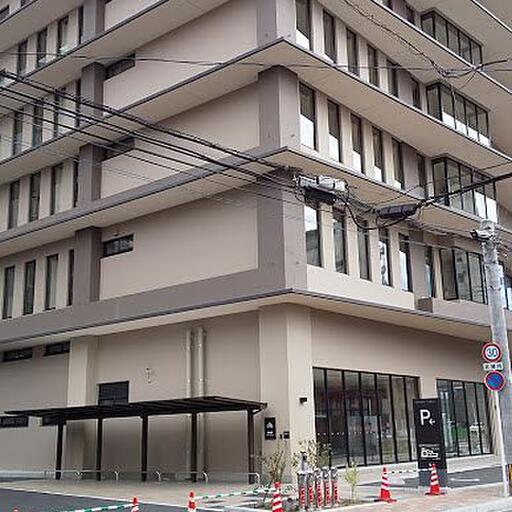 高田病院 キラメキテラスの一角に開院した高田病院