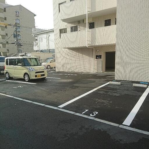 駐車場 敷地内に15台完備