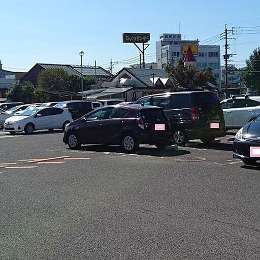 ジョイプラザ南鹿児島 浜勝やリンガーハットなど飲食店があります