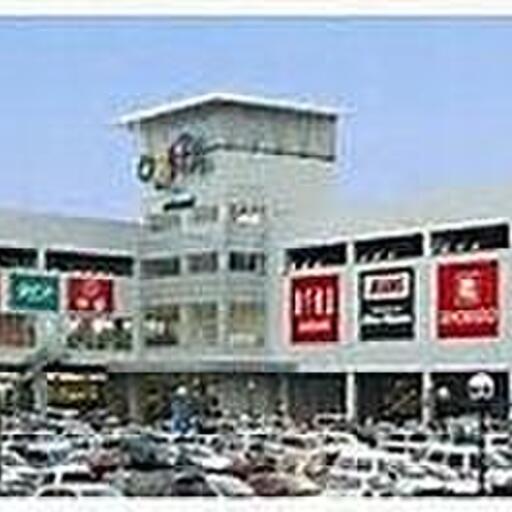 オプシアミスミ複合商業施設 スーパーや大型書店スタバなど入ってます
